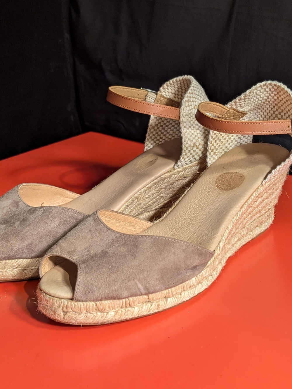 Pinaz espadrille wedge sandals with beige leather insole and a woven jute EUR 41